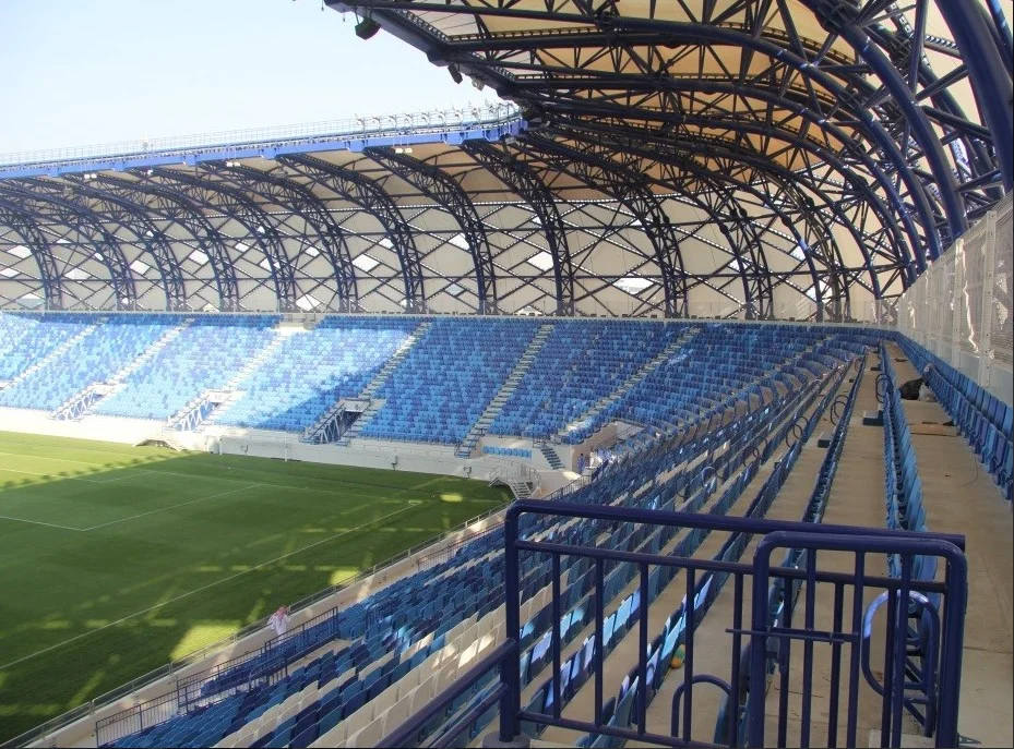 Al Maktoum Stadium